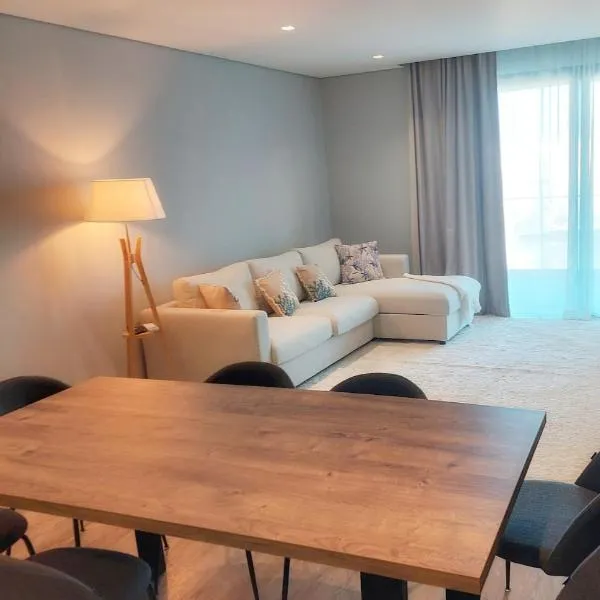 Funchal Infinito Azul - Moderno elegante com piscina, khách sạn ở Funchal