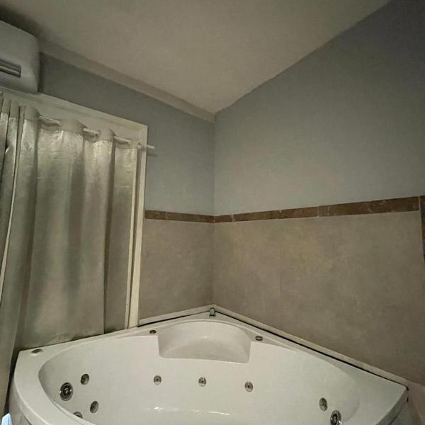 Apartamento 04 - Dois quartos e cozinha