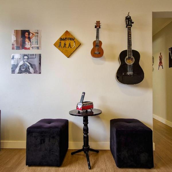 Apê da Música | 2 Quartos Próximo ao Barigui - Foto 2