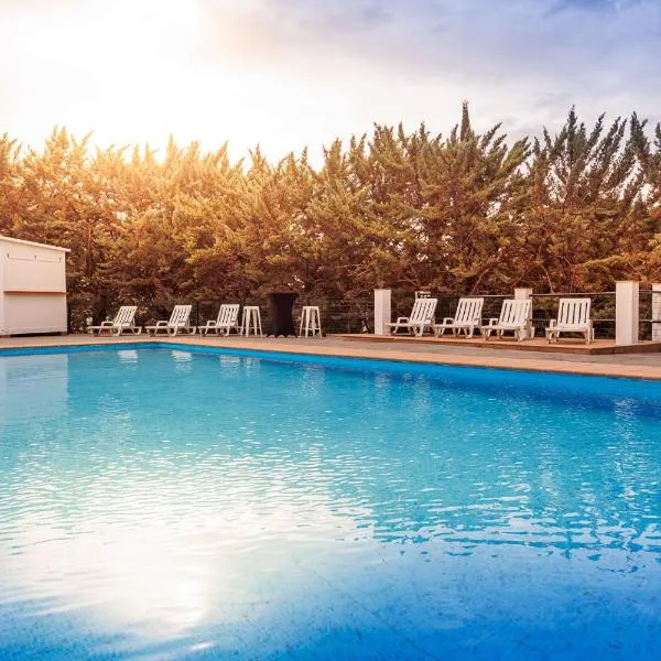 Apiedesierra - Caserio del Colmenar, hotel v destinaci Huétor Santillán