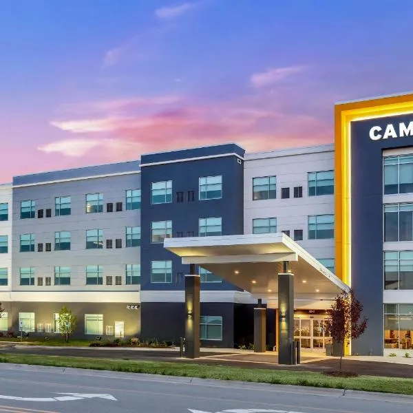 Cambria Hotel Davenport Quad Cities, hotel v destinaci Bettendorf