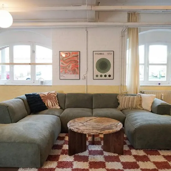 Großes Wohlfühlapartment für Familien und Gruppen, hotel din Leipzig