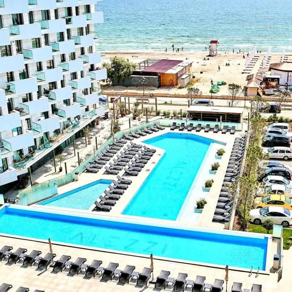 Aqua Vista Infinity Resort & Spa - Studio Lux - Piscină Infinity, Jacuzzi, Sauna, Gym - Privat, hotel v destinaci Mamaia Nord – Năvodari