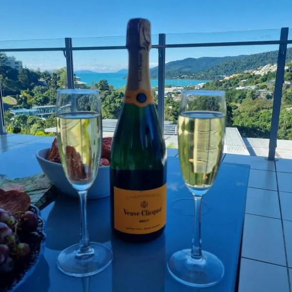 Coco 54 Airlie，位于埃尔利海滩的酒店