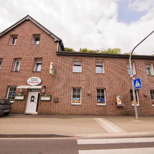 Hotel Burghof, hotel em Stolberg