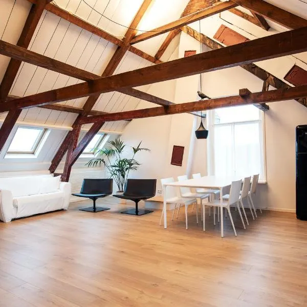 B&B 'de Wenteltrap', hotel in Makkum