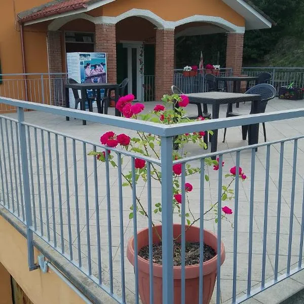 Agriturismo Ca' del Monte, hotelli kohteessa Chiama