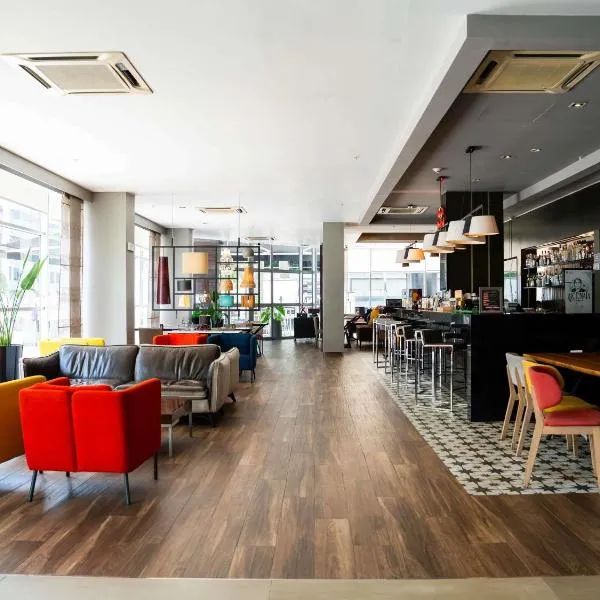 Novotel Lima San Isidro、リマのホテル