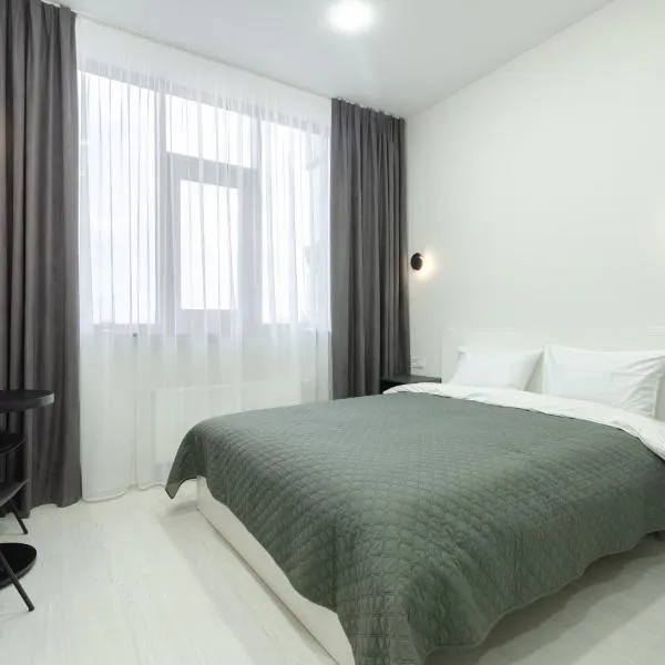 Petrovdom Apartments 1420-4 in RC Diplomat Hall, Zhylianska 59, hotel in Kyiv