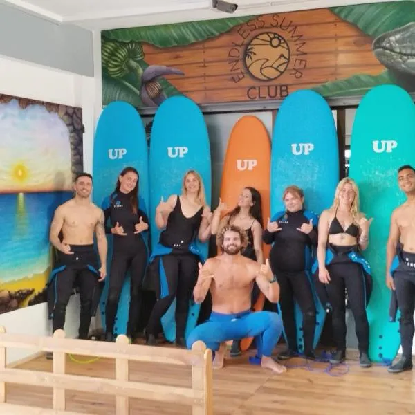 Endless Summer Hostel, hotel v destinaci Adeje