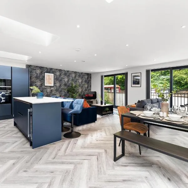 Spacious Leeds Apartment - Free Parking, готель у Лідсі