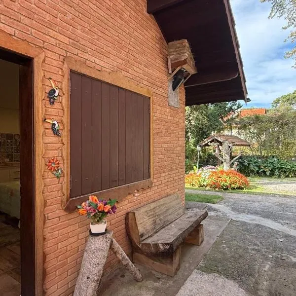 Chale Aroma da Serra, hotel em Monte Verde