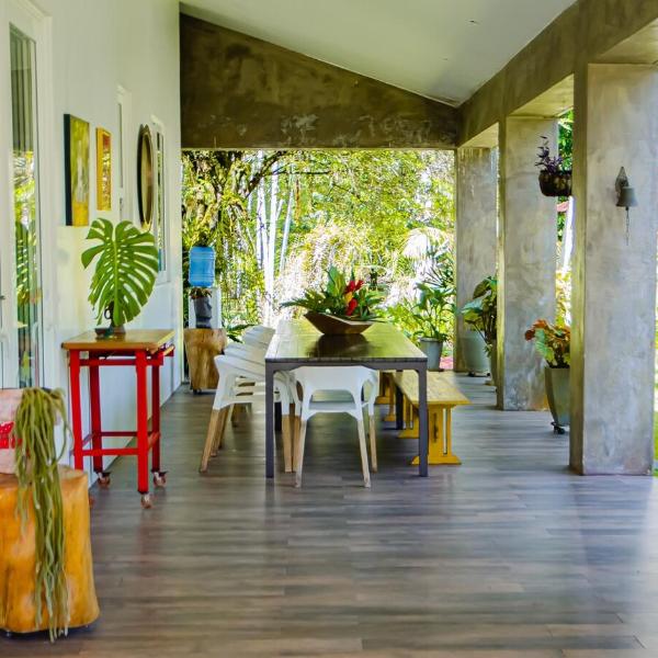 Casa c Wifi, churrasq, pisc, redario, Pet friendly - Foto 4