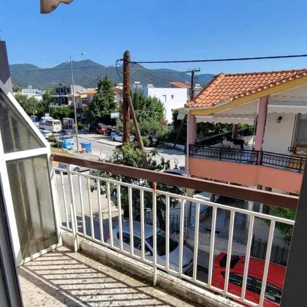 Chronografos studio apartment, hotel in Iraklitsa