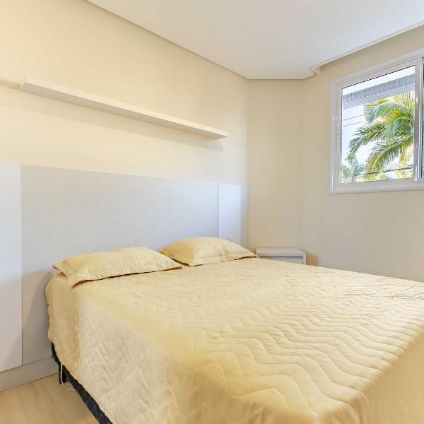 Apartamento a 200 Metros da Praia de Bombinhas - Foto 2