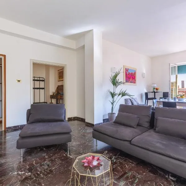 Mercato delle Erbe Central Apartment - Jacuzzi & Panoramic View, hotel in Bologna