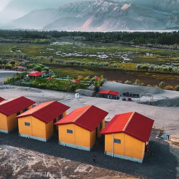 The Crescent Resort, hotel i Skardu