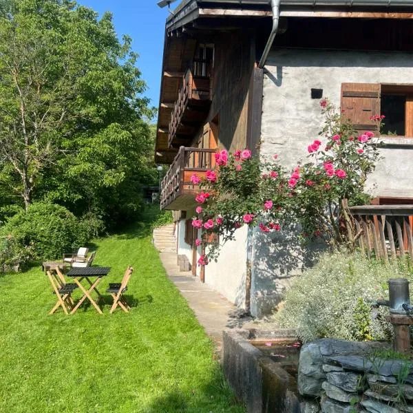 Appartement de Charme – hotel w mieście La Plagne Tarentaise