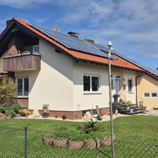 Ferienwohnung Hubbelguck, hotel in Zierenberg
