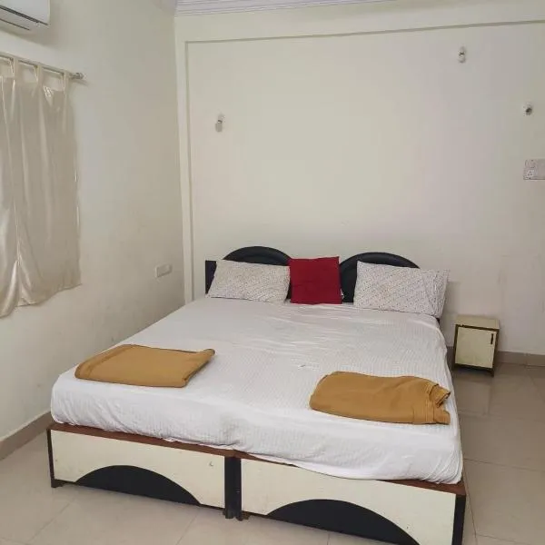 Hotel O La Grande Residencya, отель в Старом Гоа