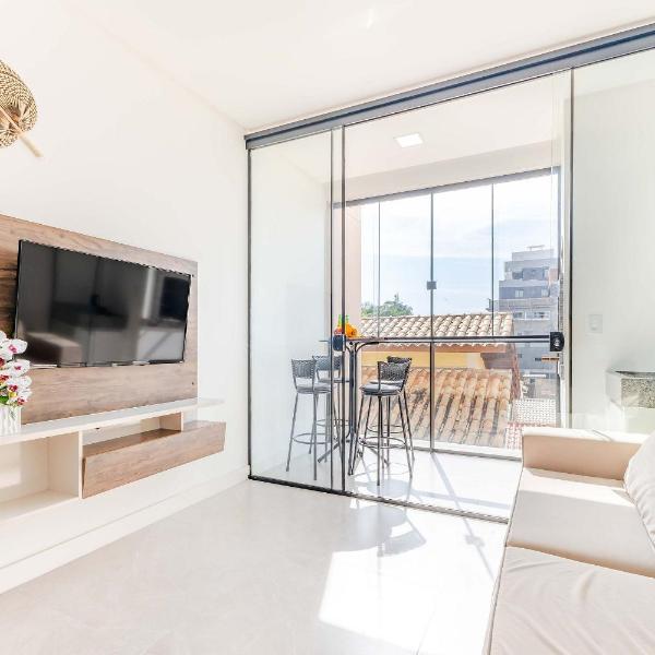 Apartamento a 150 Metros da Praia com Piscina - Foto 5
