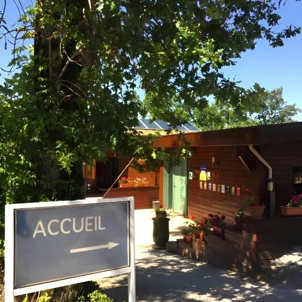 Écolodge Les Sentiers du Lac - Domaine de la Gaïa, hotel v destinaci Sorèze