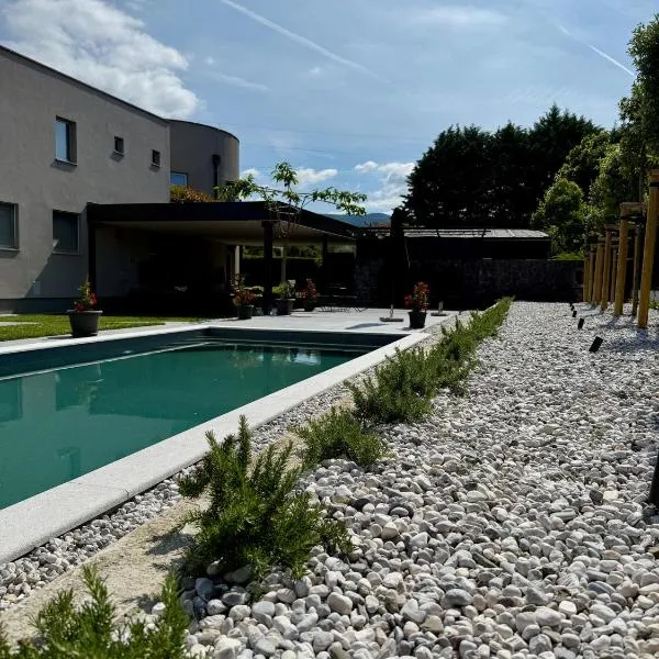 DAM boutique hotel & restaurant, hotel a Nova Gorica