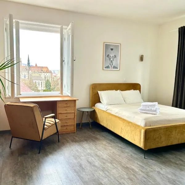 Luxury apartment in the heart of Košice, hotel i Košice