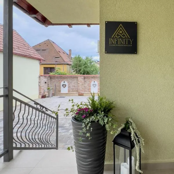 Infinity, Hotel in Hermannstadt