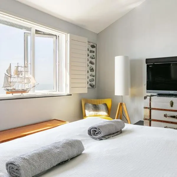 Seafront townhouse in Sandgate, hotel en Sandgate