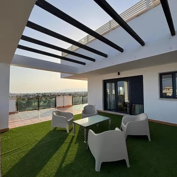 Cabo de Gata Golf Residence, hotel in Retamar