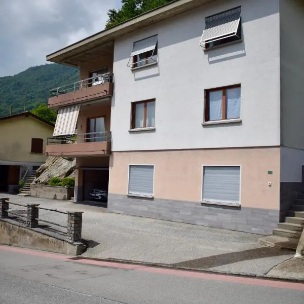 Appartamento sole, hotel v destinaci Isone