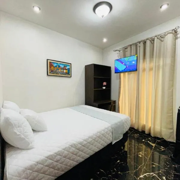 casa Borde Del Lago1, hotel i Panajachel