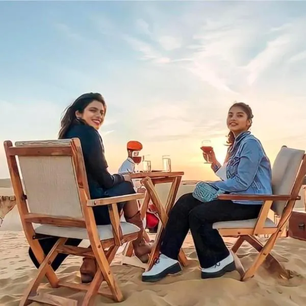 Desert Luxury Campus & Resort with swimming pool, hotel din Jaisalmer