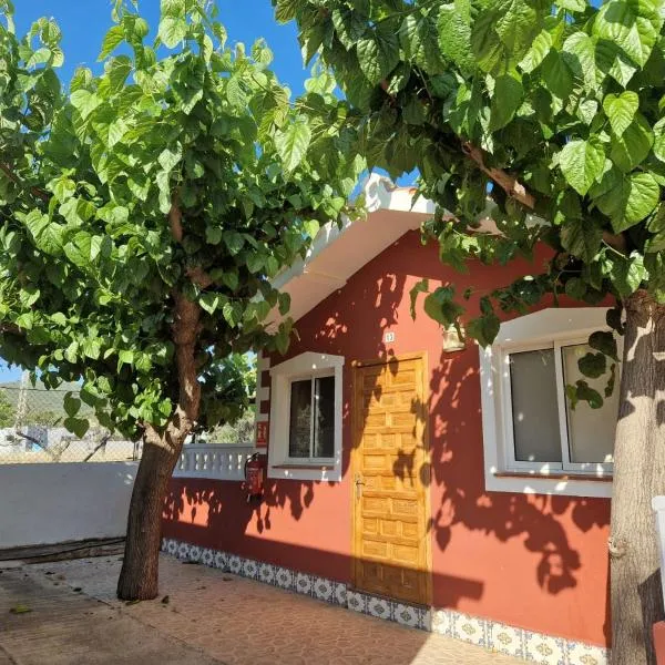 Camping Los Pinos, hotel a Peníscola