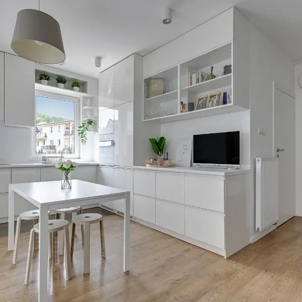 APARTAMENT BLISKO TRÓJMIASTA I KASZUB, 20 minut komunikacją miejską do centrum Gdyni, hotel in Rumia
