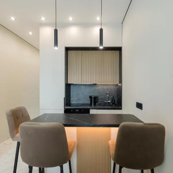 Petrovdom Apartments 24-280a in RC Manhattan, Beresteiskyi 11、キーウのホテル