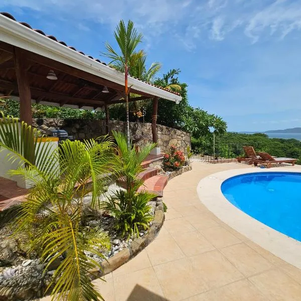 Roma del mar - Vila s bazénem a krásným výhledem na moře, hotel en Paquera
