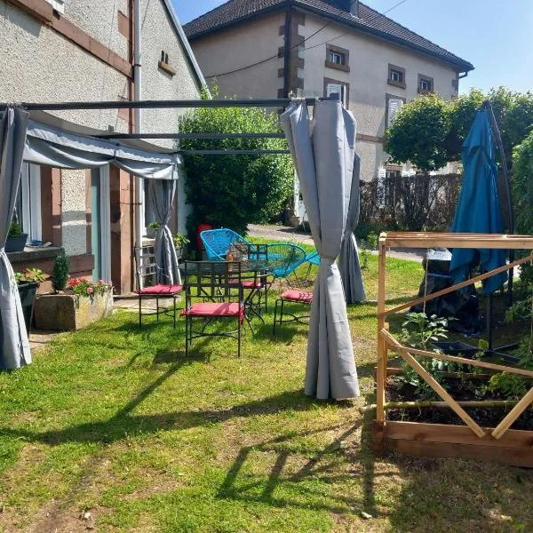 Le Camus, hotel v destinaci Belonchamp