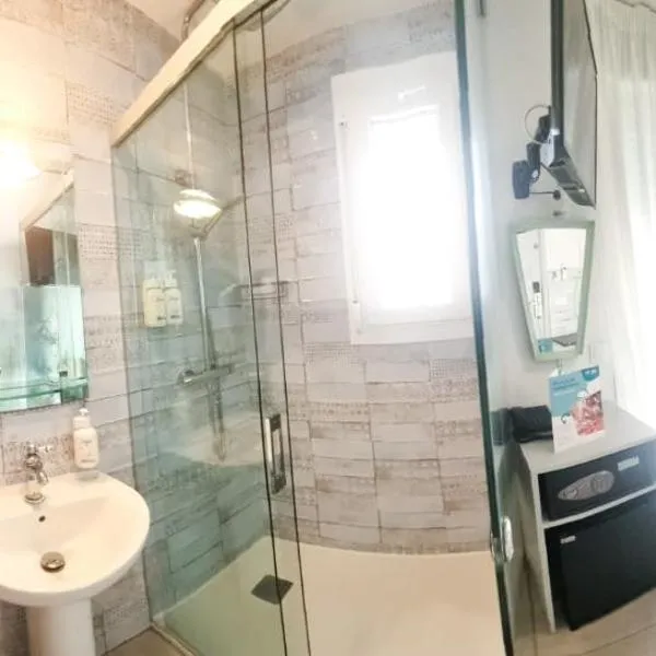 Hotel Clopy Rocamar, hotell sihtkohas Benidorm