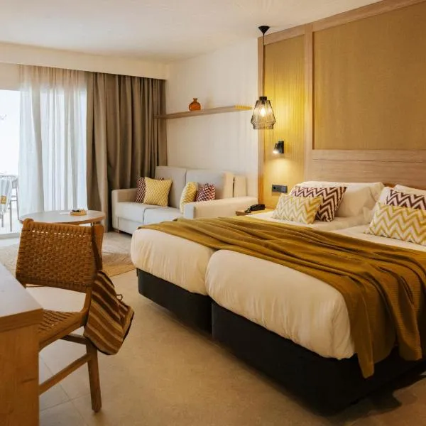 Caramelo Marina Calan Bosch - Adults Only, ξενοδοχείο σε Cala en Bosch
