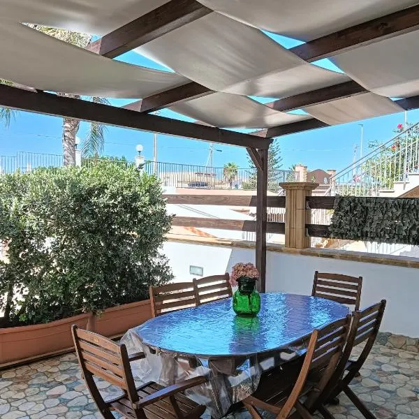 Di fronte la spiaggia, khách sạn ở Marsala