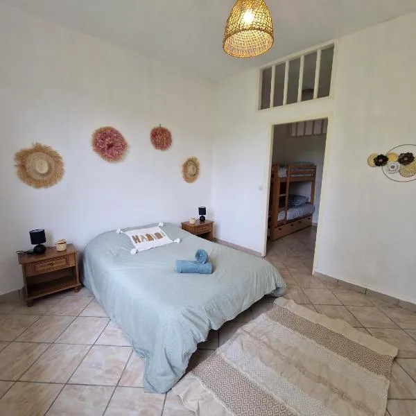 Un petit coin de paradis soulac 33 n5, hotel in Soulac-sur-Mer