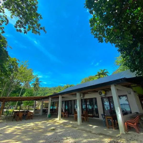 Dang-Dang Na Bungalows, hotel di Iboih