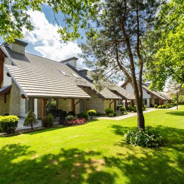 Viesnīca Domki Apartamenty Leśna7 pilsētā Štutovo