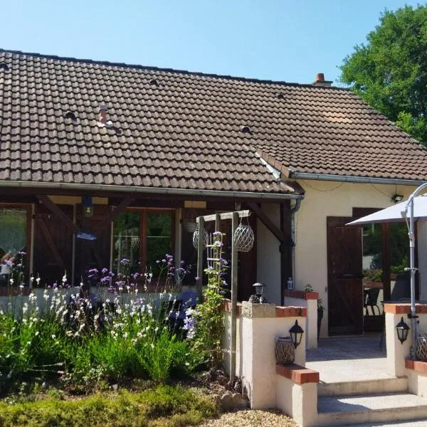 Le Cottage de Maé, hotel v destinácii Seigy