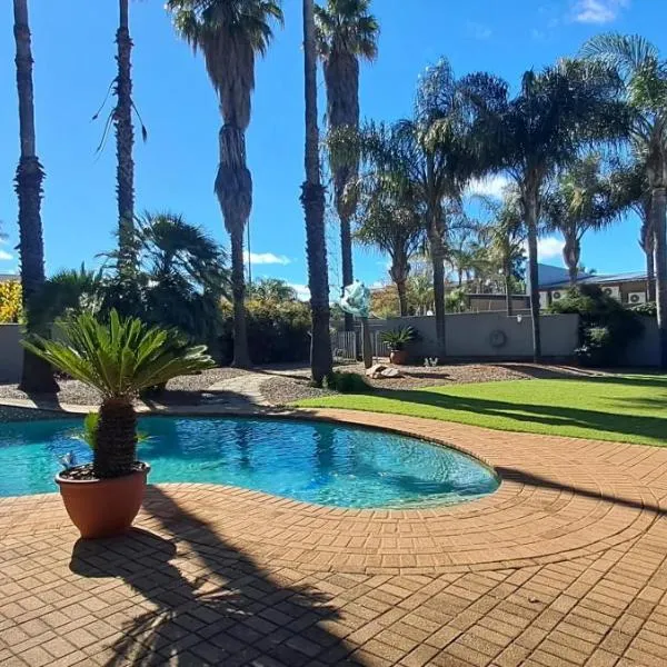 8 Austin Street Accommodation, hotel a Klerksdorp