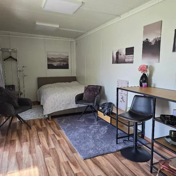 Tiny House mit Fernblick, hotel v destinaci Verditz