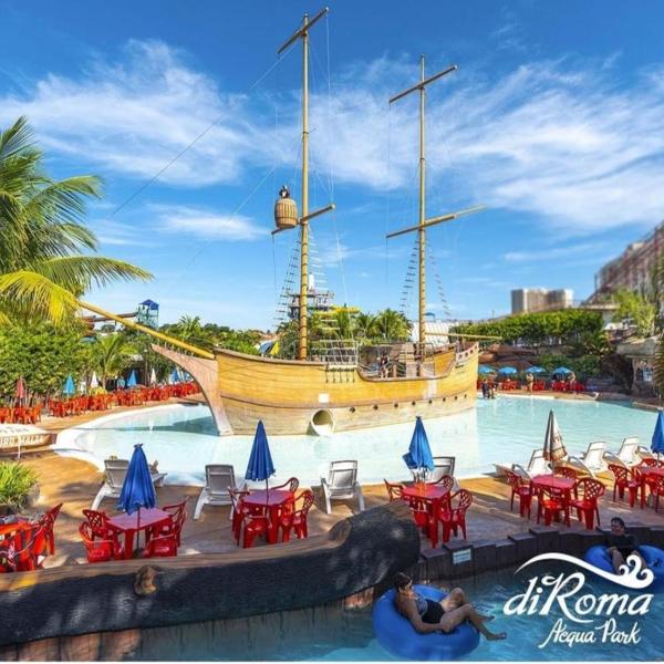 PIAZZA DIROMA COM ACQUA PARK, CAFÉ DA MANHÃ E ROUPAS DE CAMA g - Foto 2