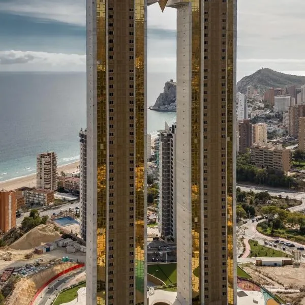 INTEMPO Golden Tower, hotel in Benidorm